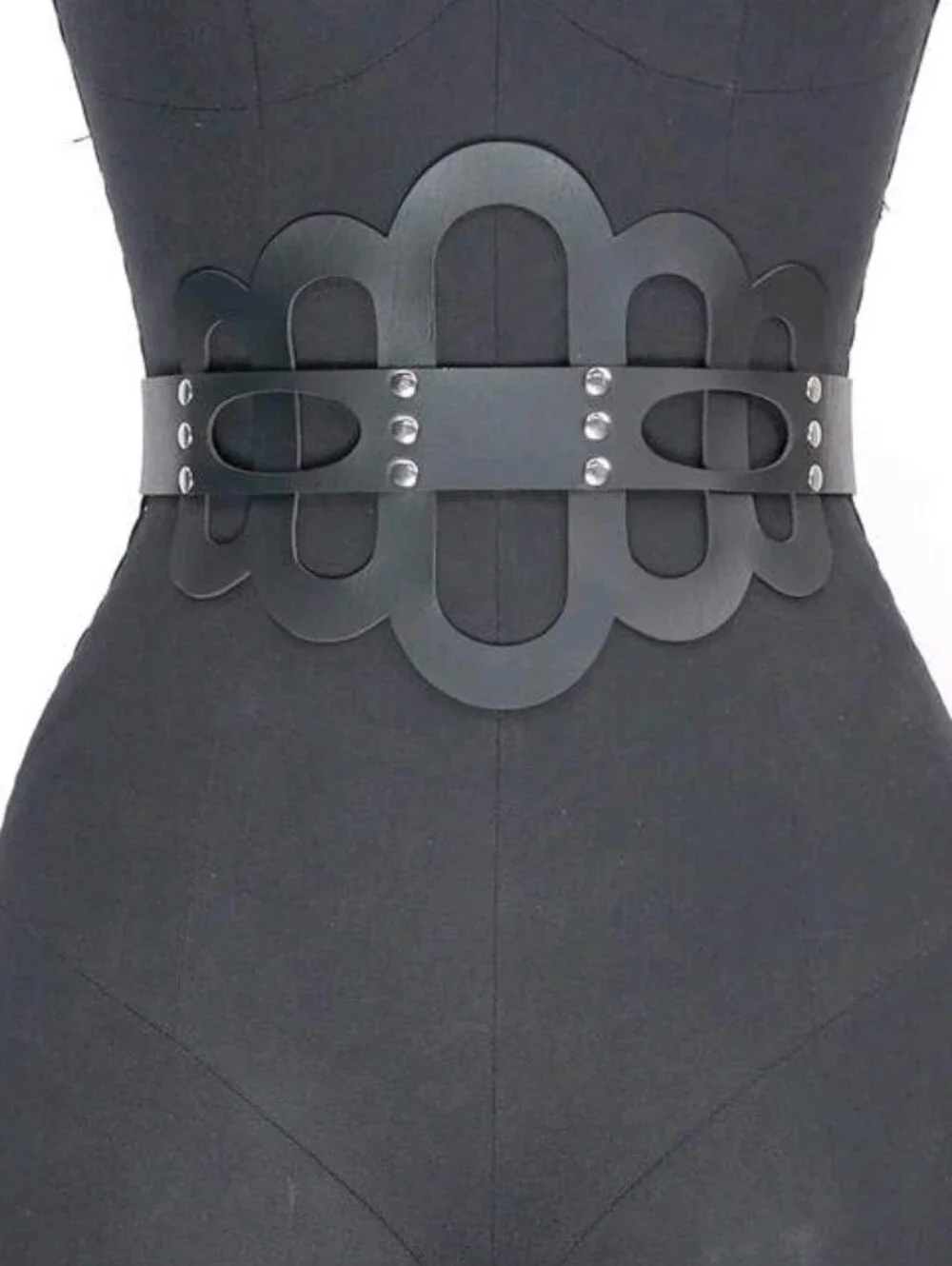 Black Scalloped Statement Waist Belt - Women's Accessory